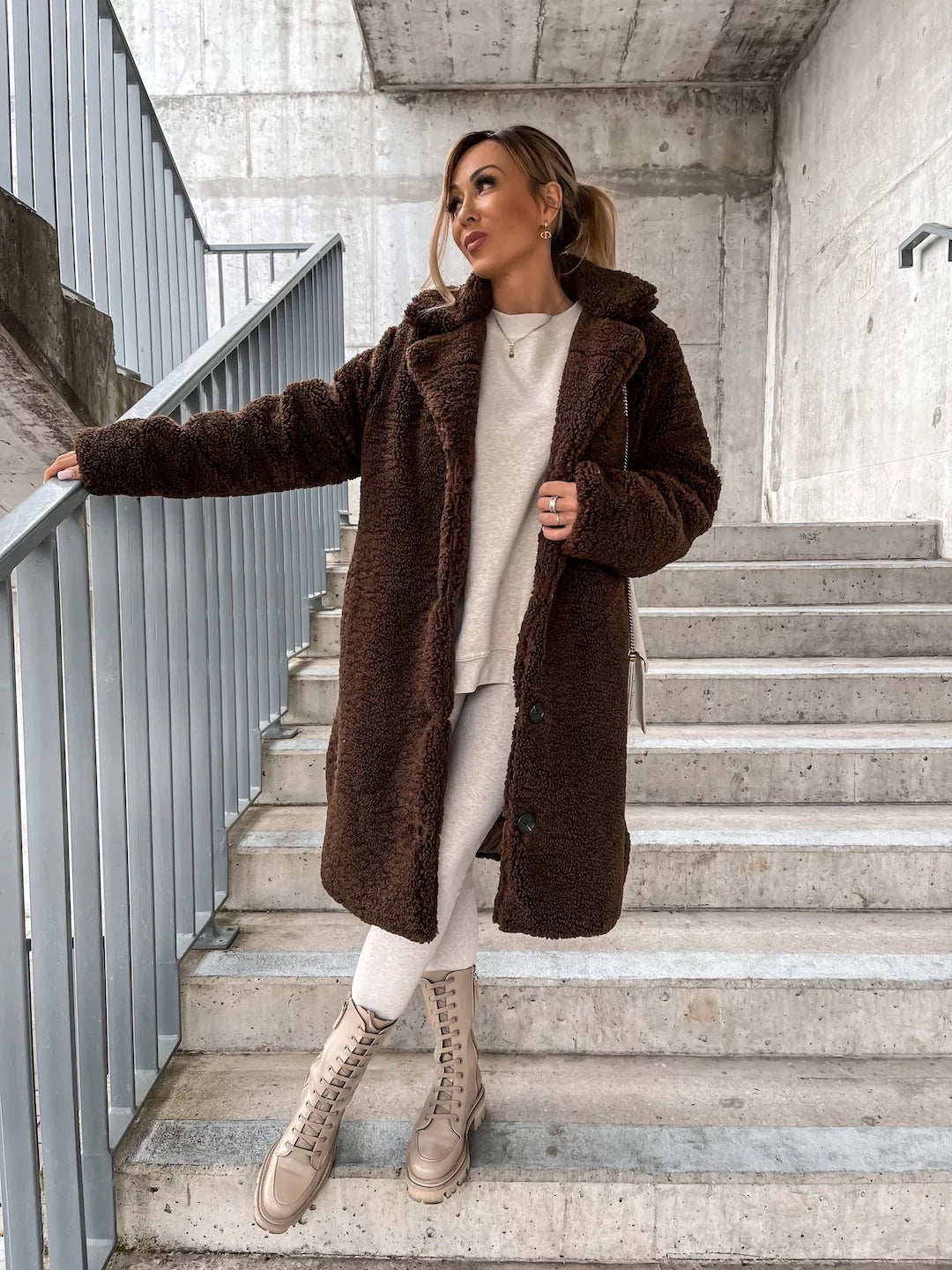 Women’s Wool Winter Coat | Long Modern Fit with Button Closure | Fine Wool Fabric | Warm & Durable Design Drako™️