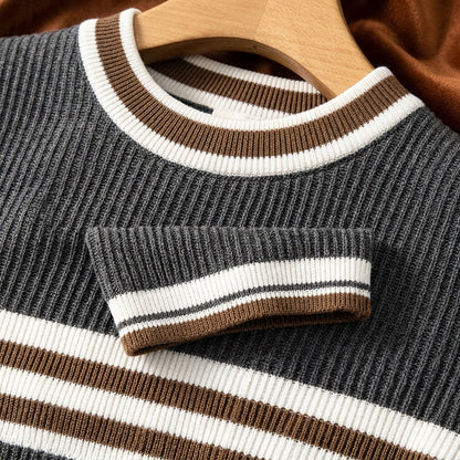 Men's White Round Neck Striped Short Sleeve Knit T-Shirt  Drako™️