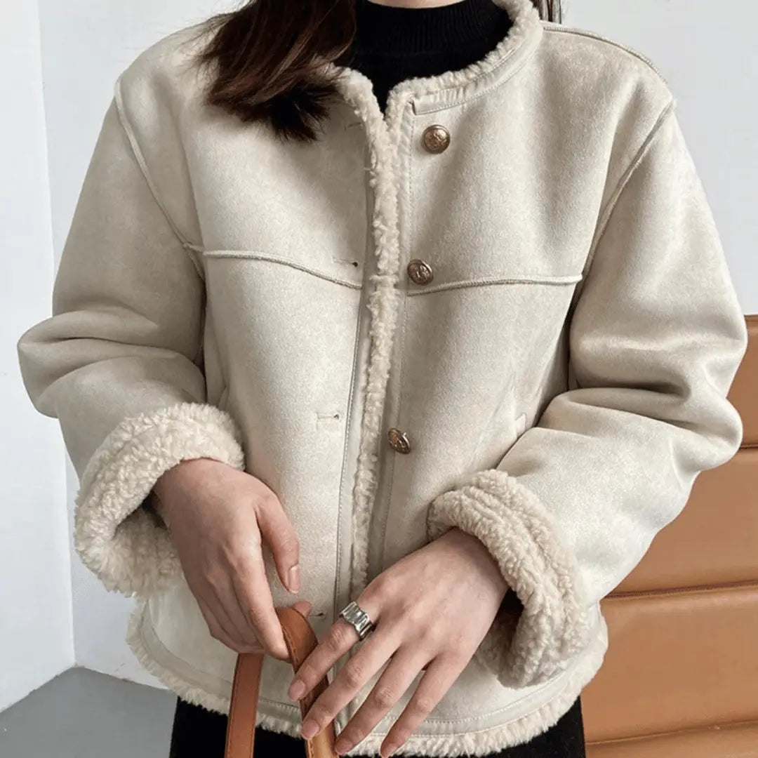 Clémence Soft and Elegant Sherpa Jacket  Drako Watches