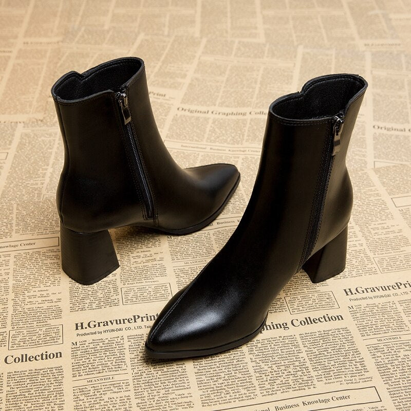 Women's Ankle Boots | Pointed Toe & Block Heel | Side Zip Closure | Comfortable Fit  Drako™️