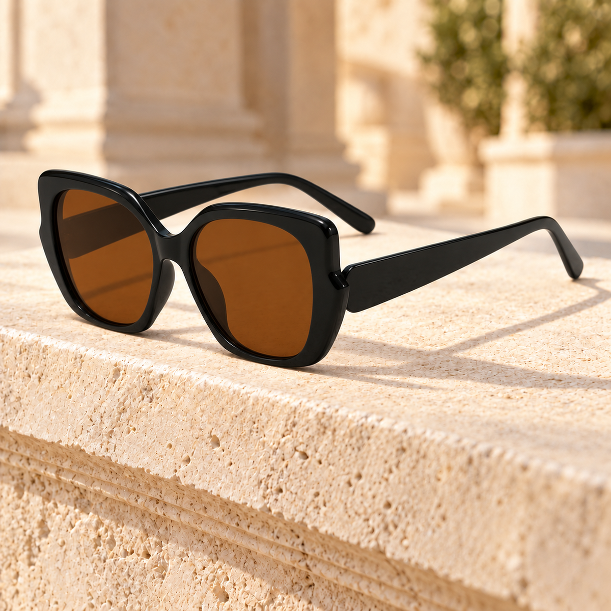 Casey Oversized Butterfly Sunglasses — Black/Brown, full frame