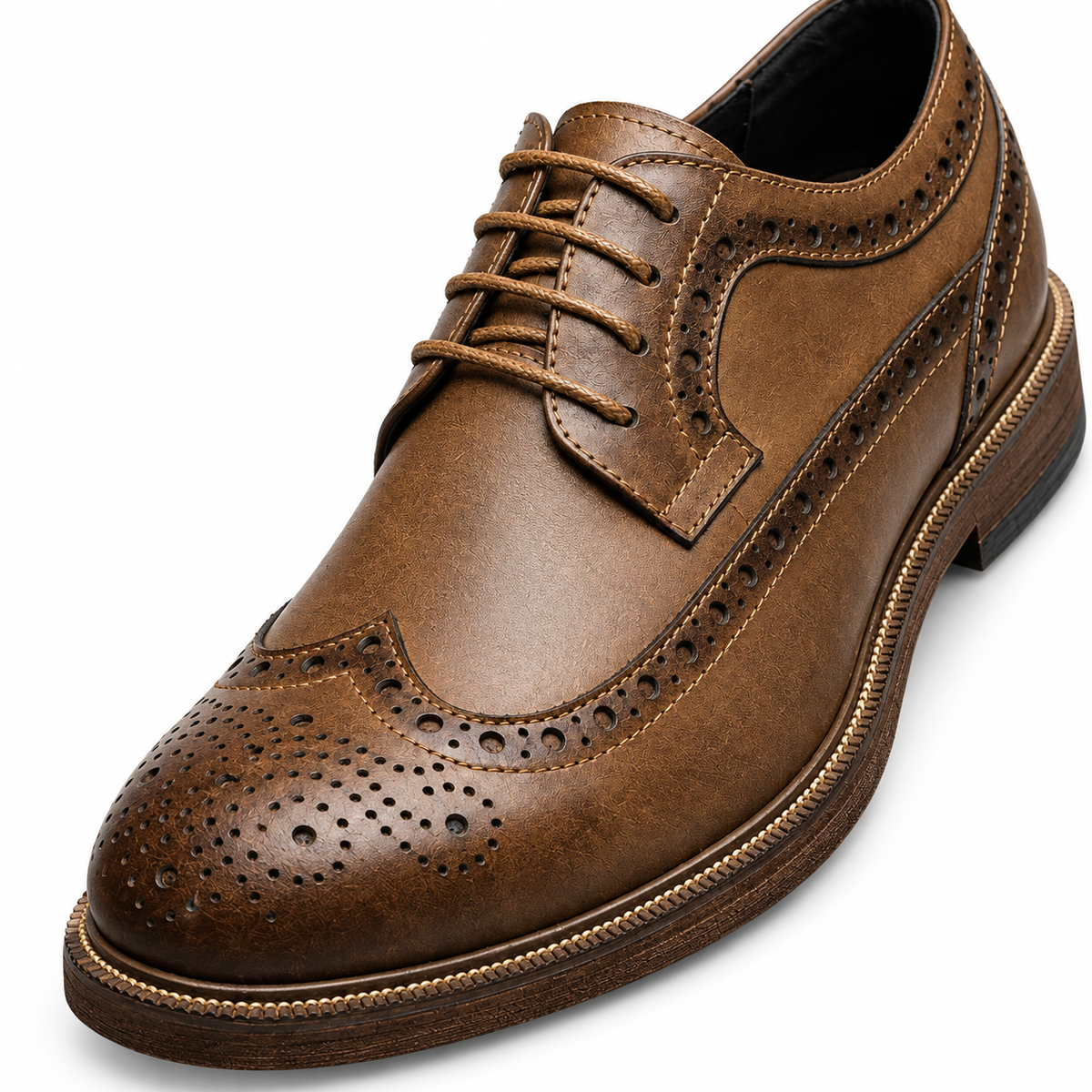 Gordon Grained Wingtip Brogues - Brown, wingtip and grained upper close-up