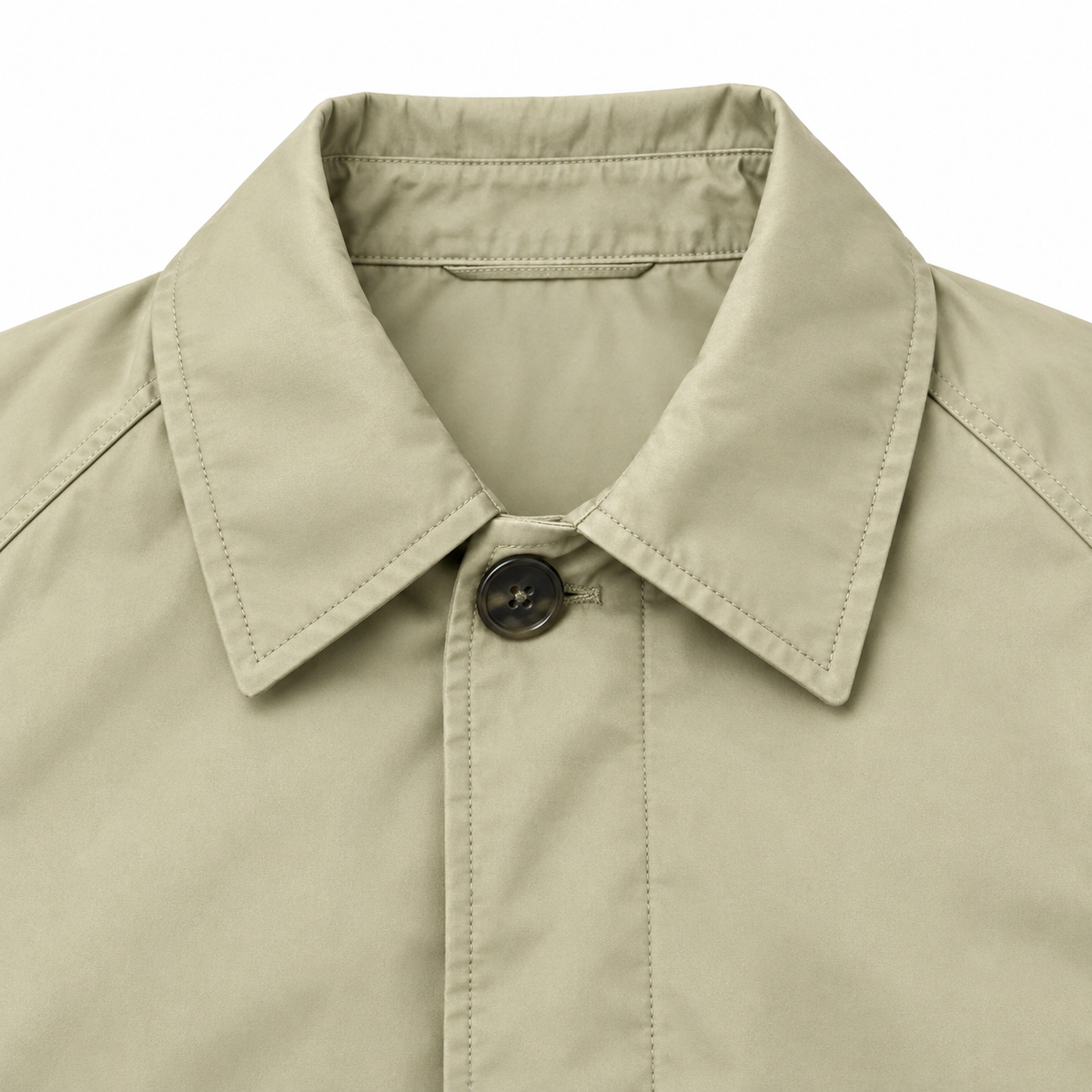 Pierce Single-Breasted Mac Coat - Khaki, collar and top button close-up