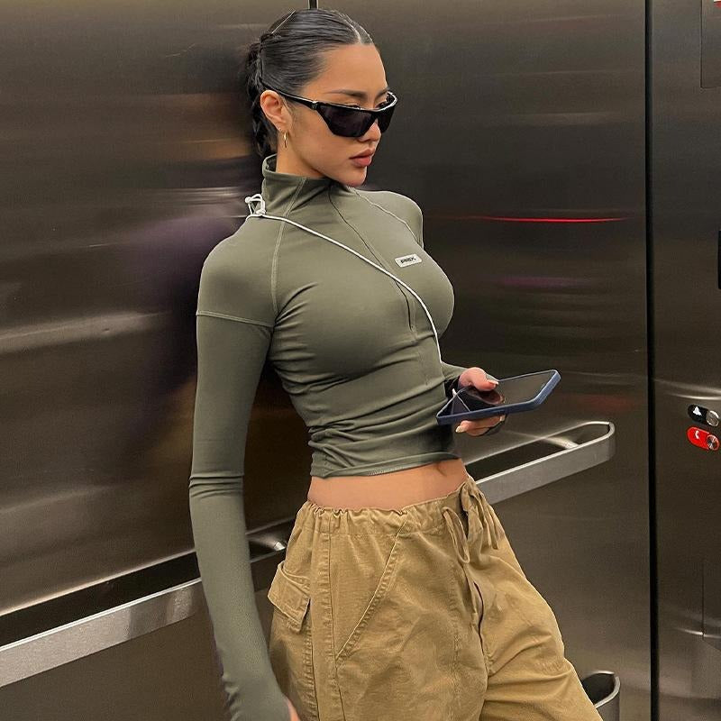 Solvèra Zip Crop Top  Drako™️